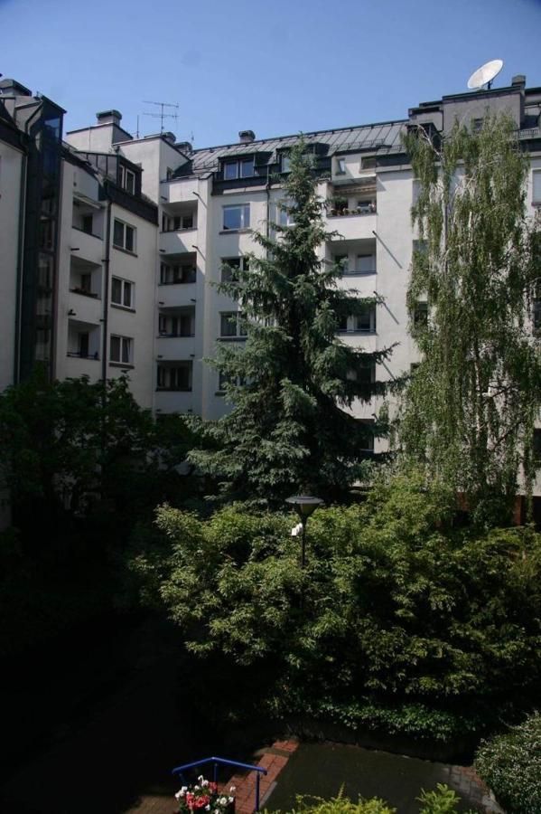Oomph Warsaw Central 3-Bedroom Flat المظهر الخارجي الصورة